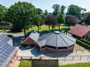 Luftaufnahme_Longierhalle